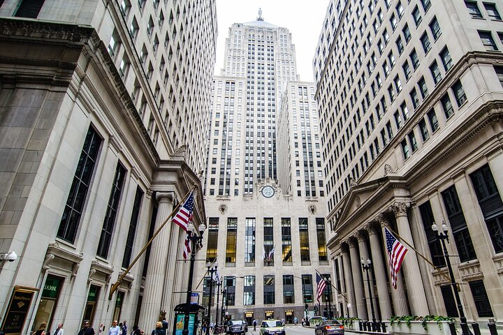 Explore the stunning geometry and intricate details of Chicago's Art Deco skyscrapers where historical significance meets architectural beauty in the heart of the financial district.